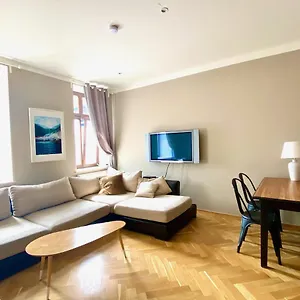 Apartment 3 Für 6-8 Personen Zentrum