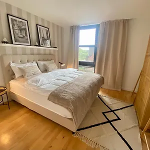 Apartment V & S Since 2023 Düsseldorf
