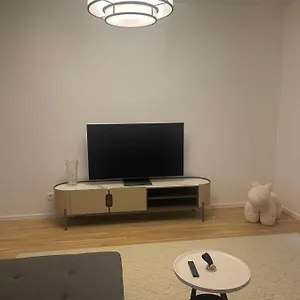 Apartment 3-zimmer Im Zentrum Dues Düsseldorf